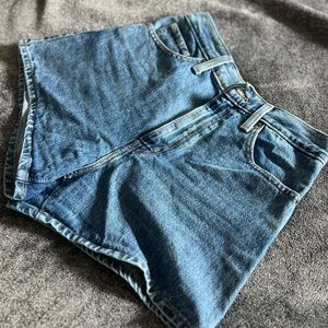 Levi’s Denim High Waisted Mom Shorts